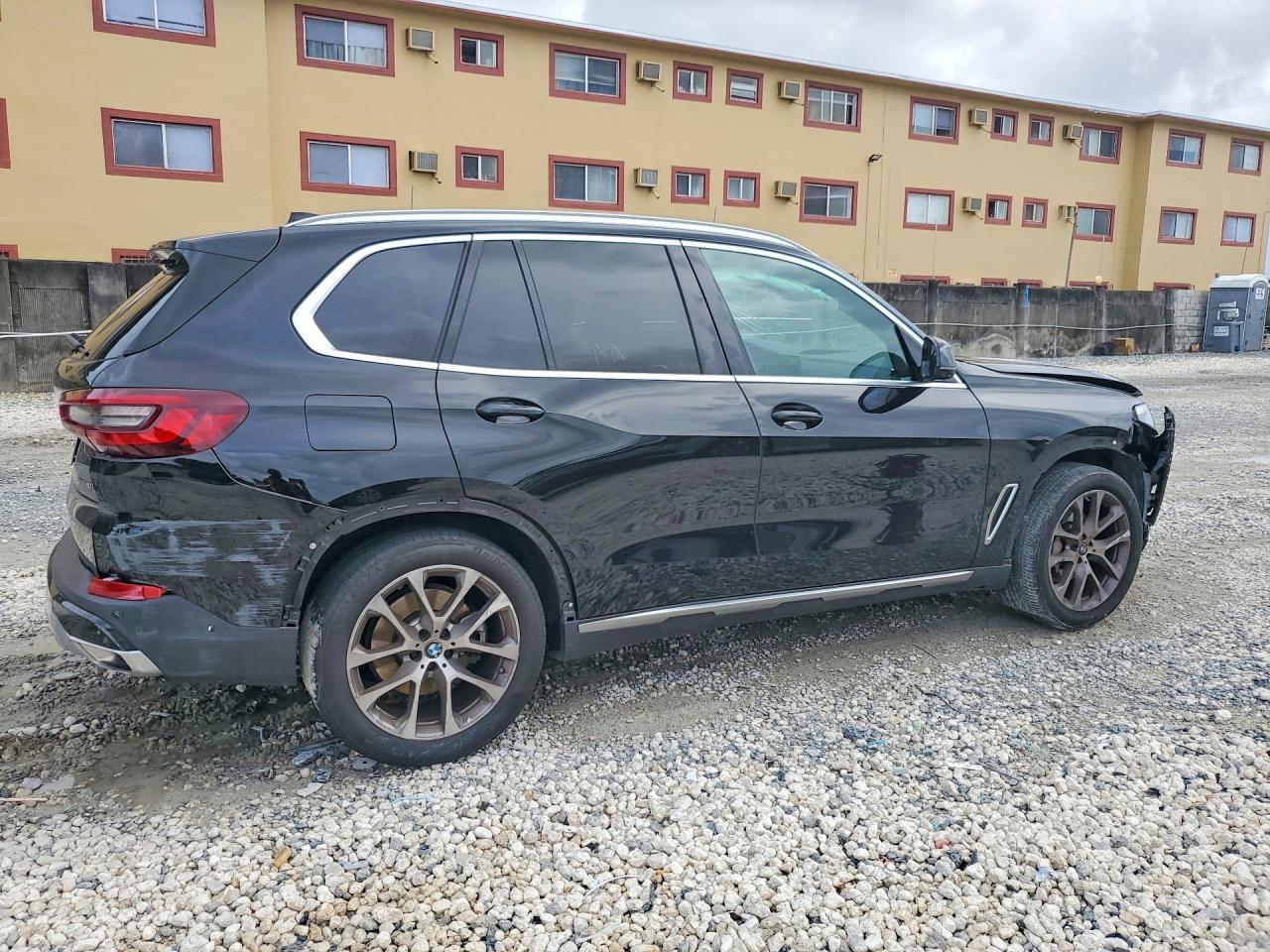 2023 BMW X5 Sdrive 40I - Фото 3