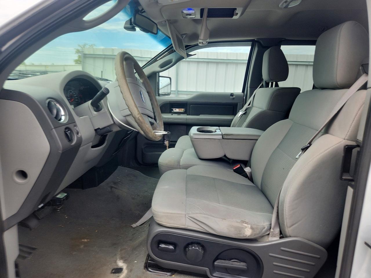 2007 Ford F150 - Image 7