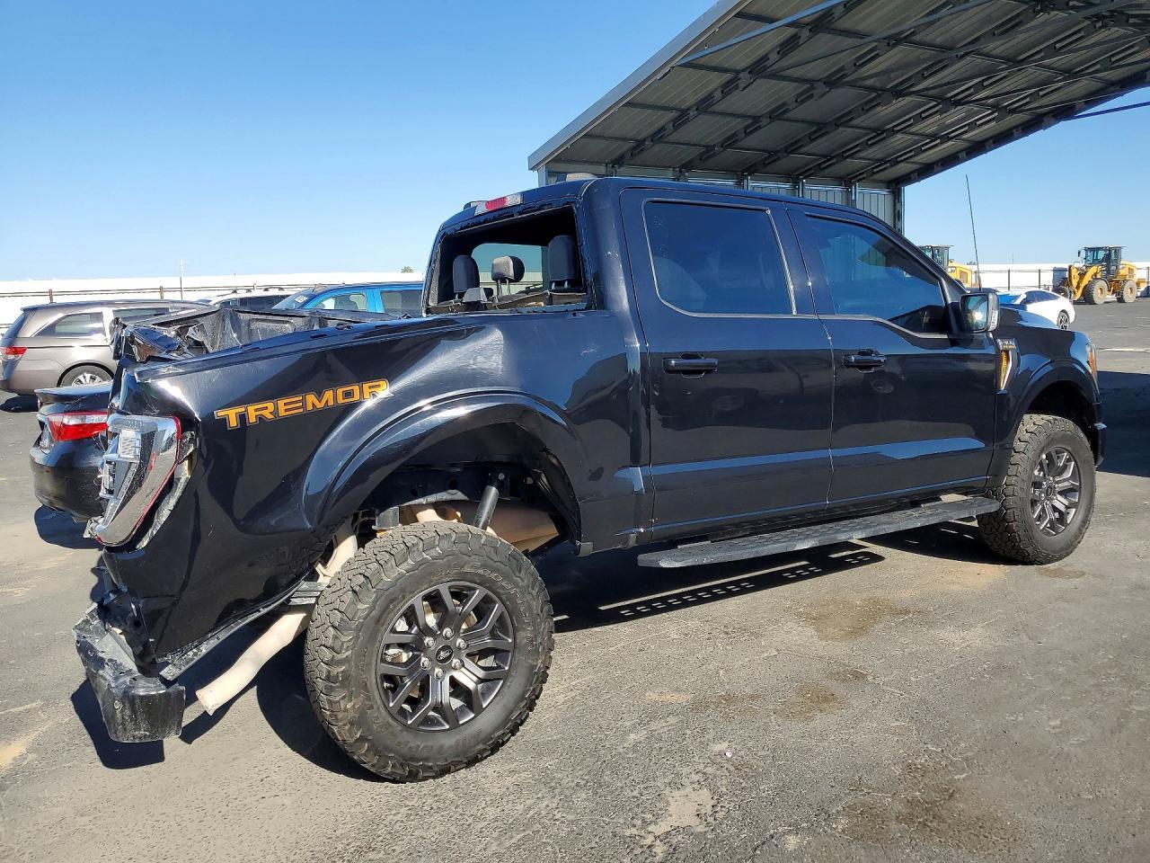 2022 Ford F150 Supercrew - Image 3