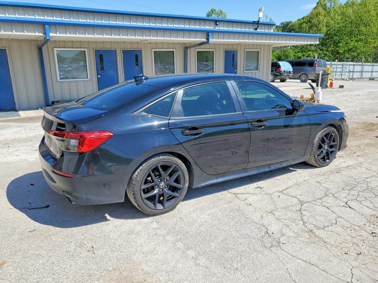 2022 Honda Civic Sport - Фото 3