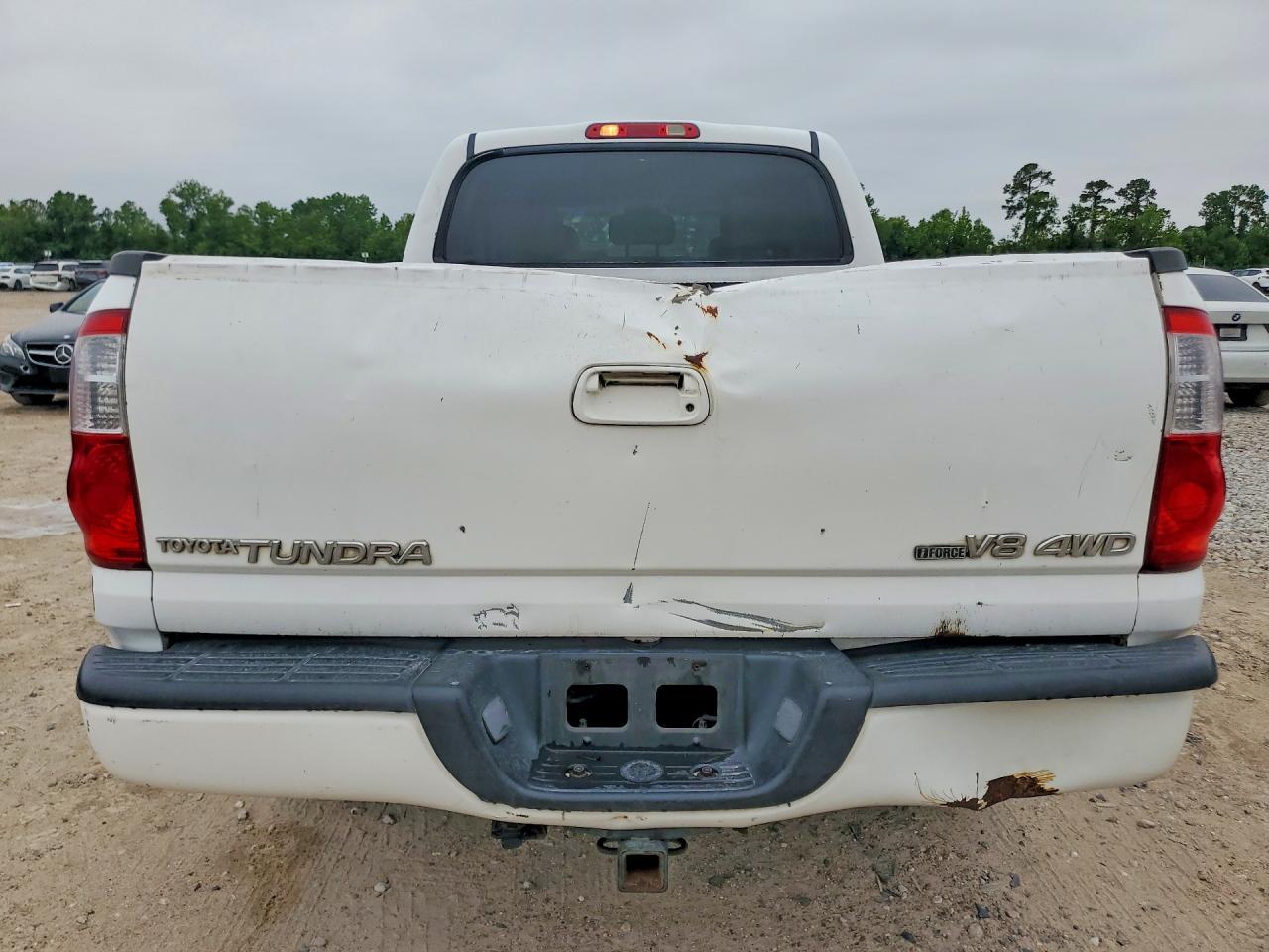 2004 Toyota Tundra Double Cab Limited - Image 6