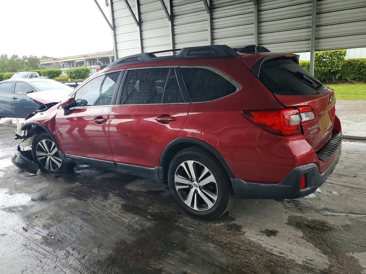 2018 Subaru Outback 2.5I Limited - Image 2