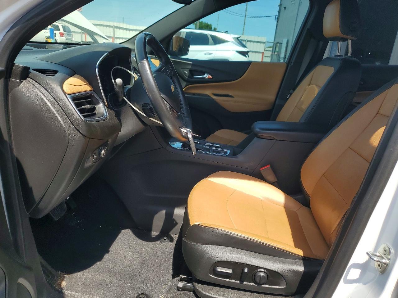 2021 Chevrolet Equinox Premier - Image 7