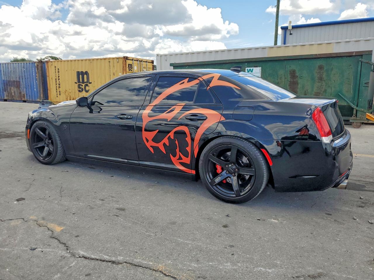 2016 Chrysler 300C - Image 2