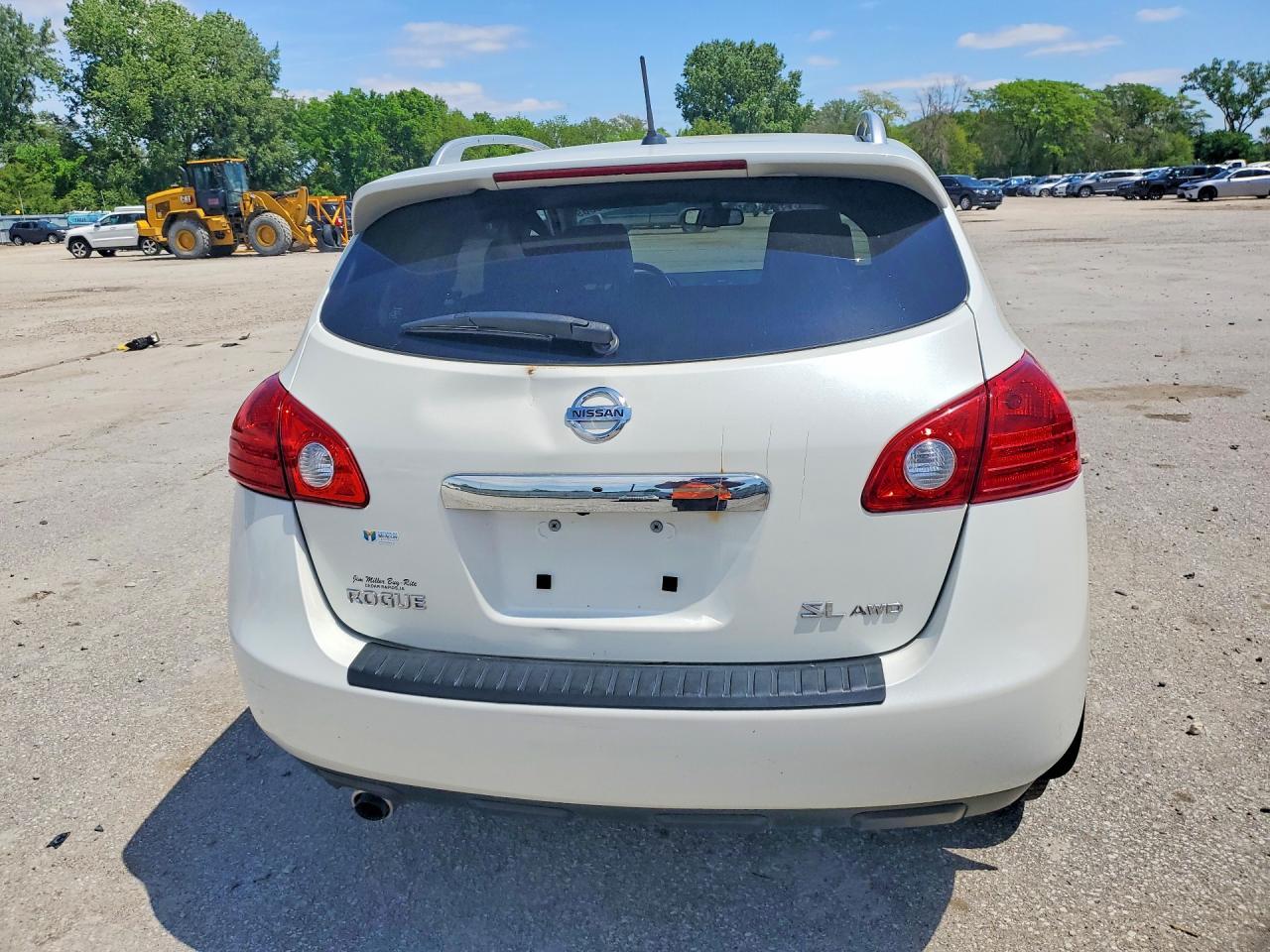 2013 Nissan Rogue S - Фото 6
