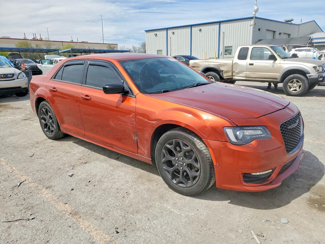 2020 Chrysler 300 Touring - Image 4