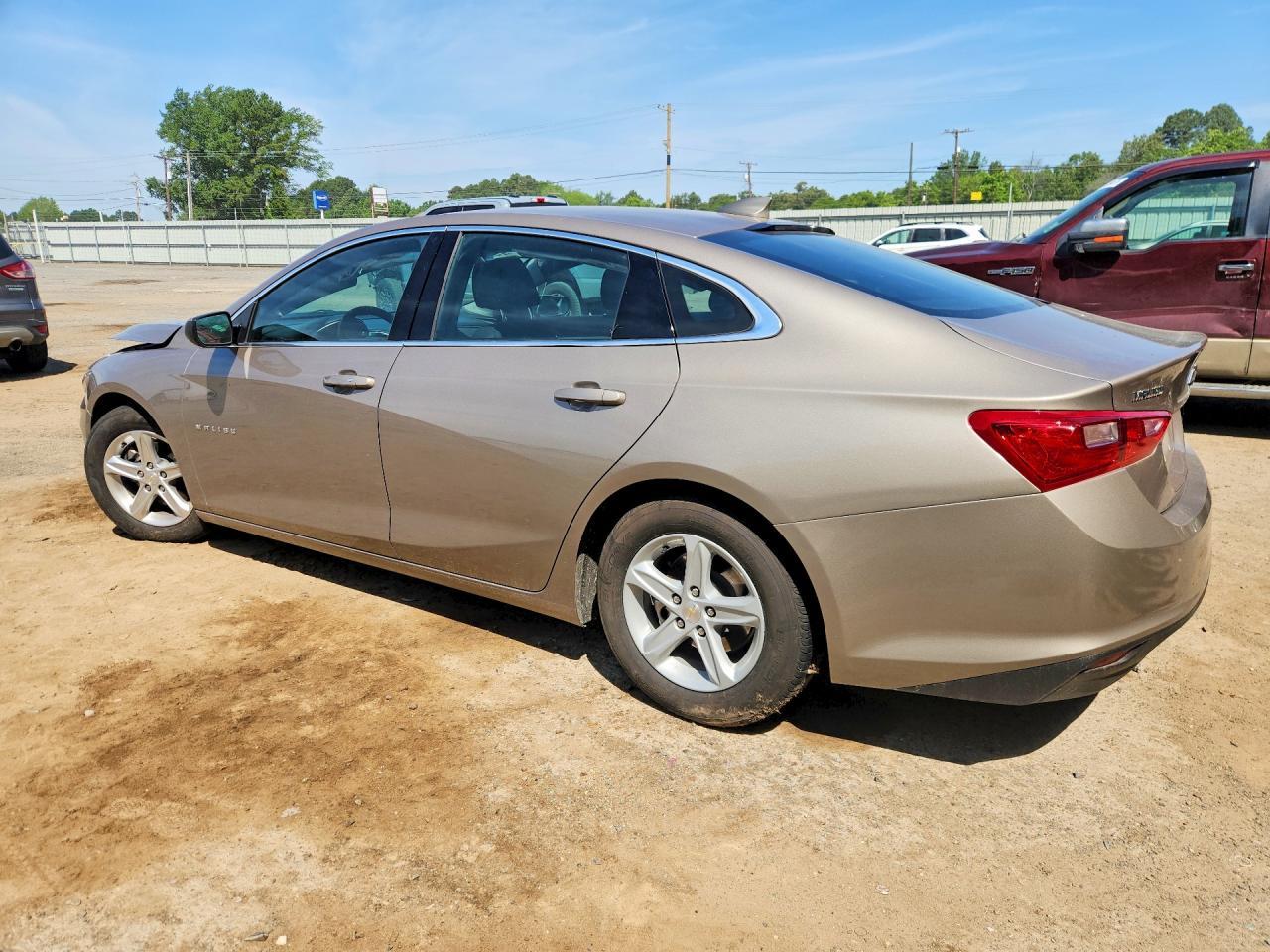2023 Chevrolet Malibu Lt - Image 2
