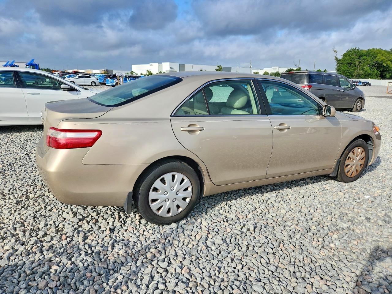2007 Toyota Camry Le - Фото 3