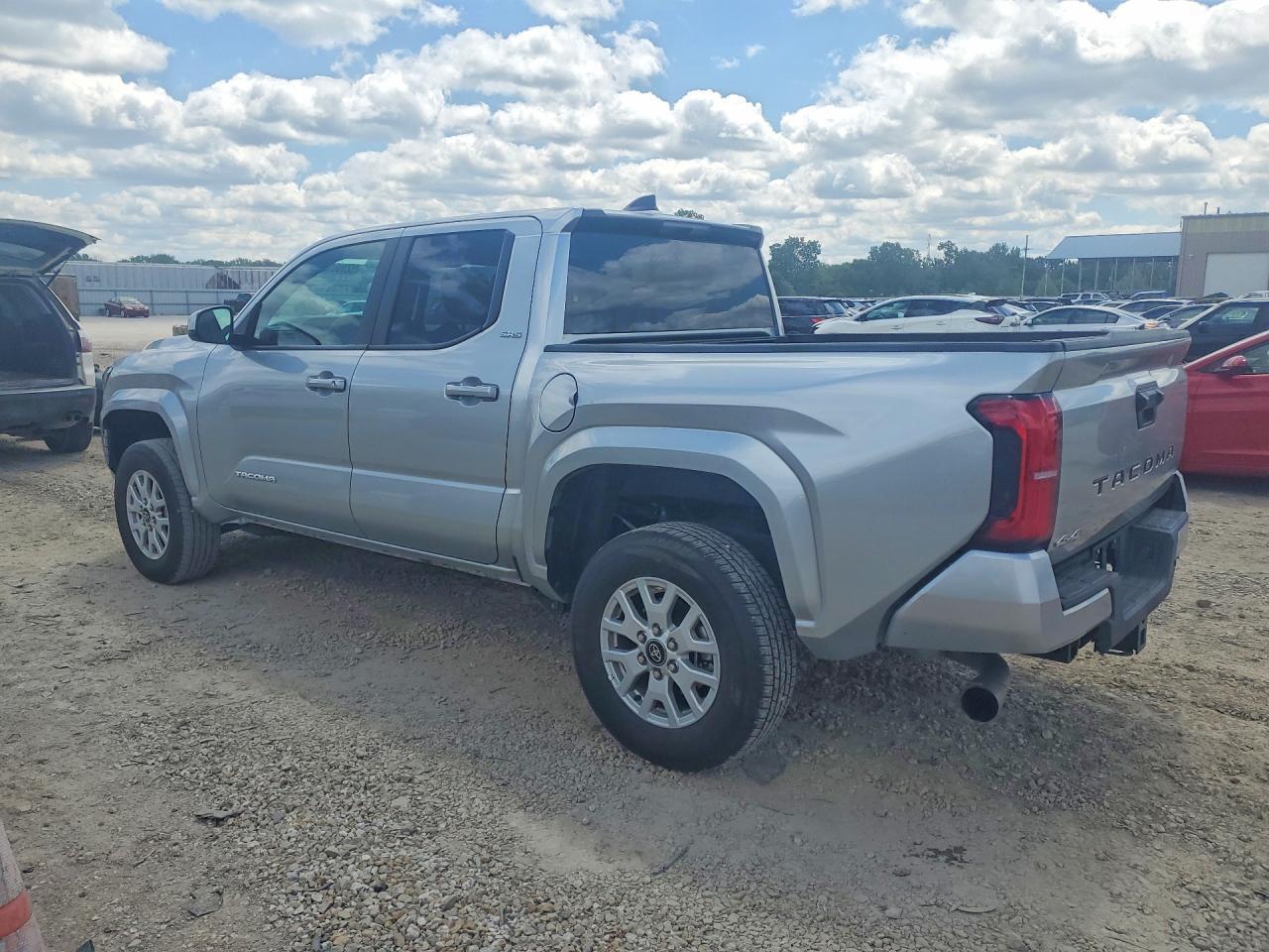 2025 Toyota Tacoma Sr5 - Фото 2