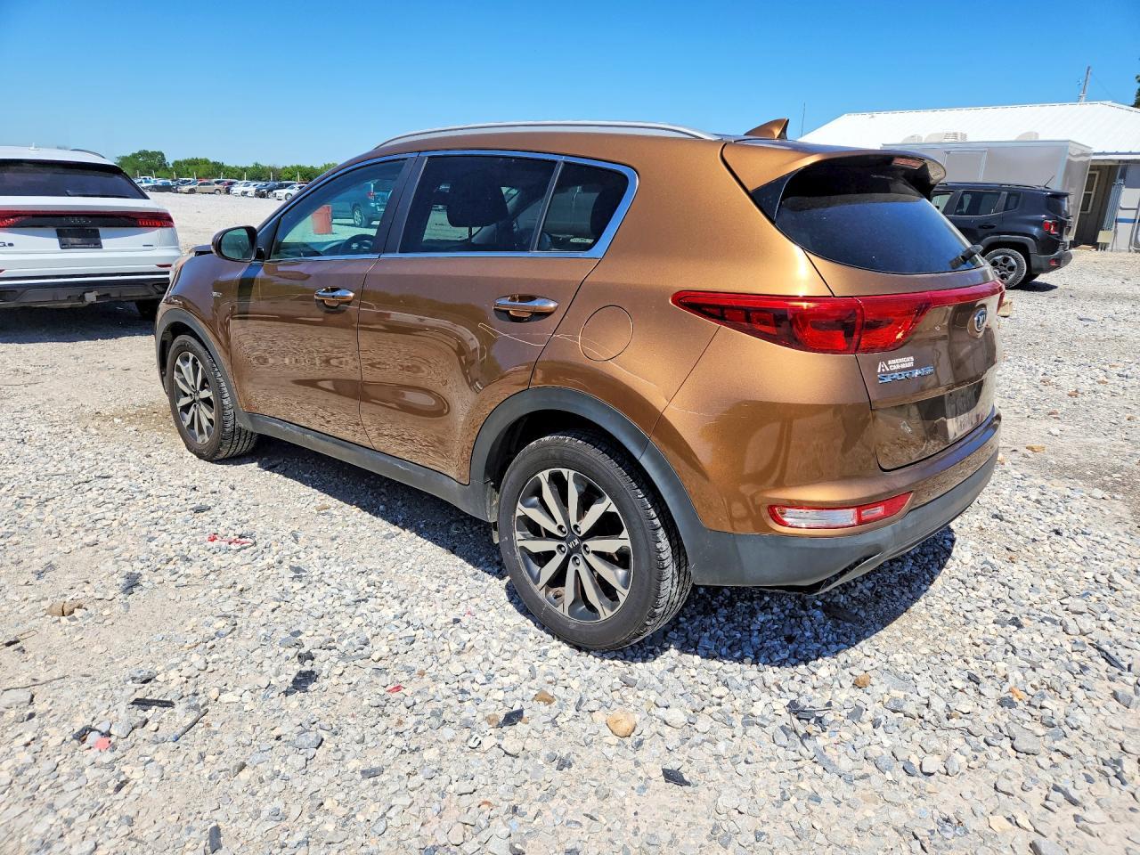 2017 Kia Sportage Ex - Image 2