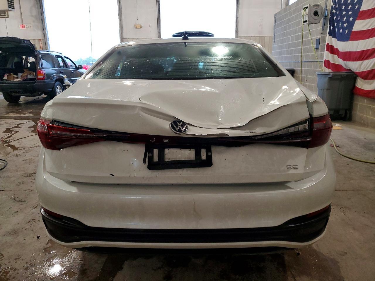 2025 Volkswagen Jetta Se - Image 6