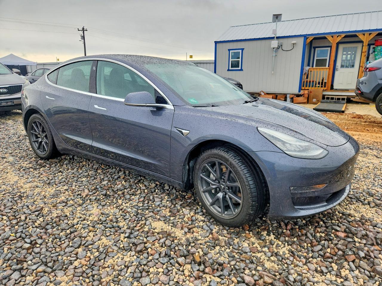 2019 Tesla Model 3 - Фото 4