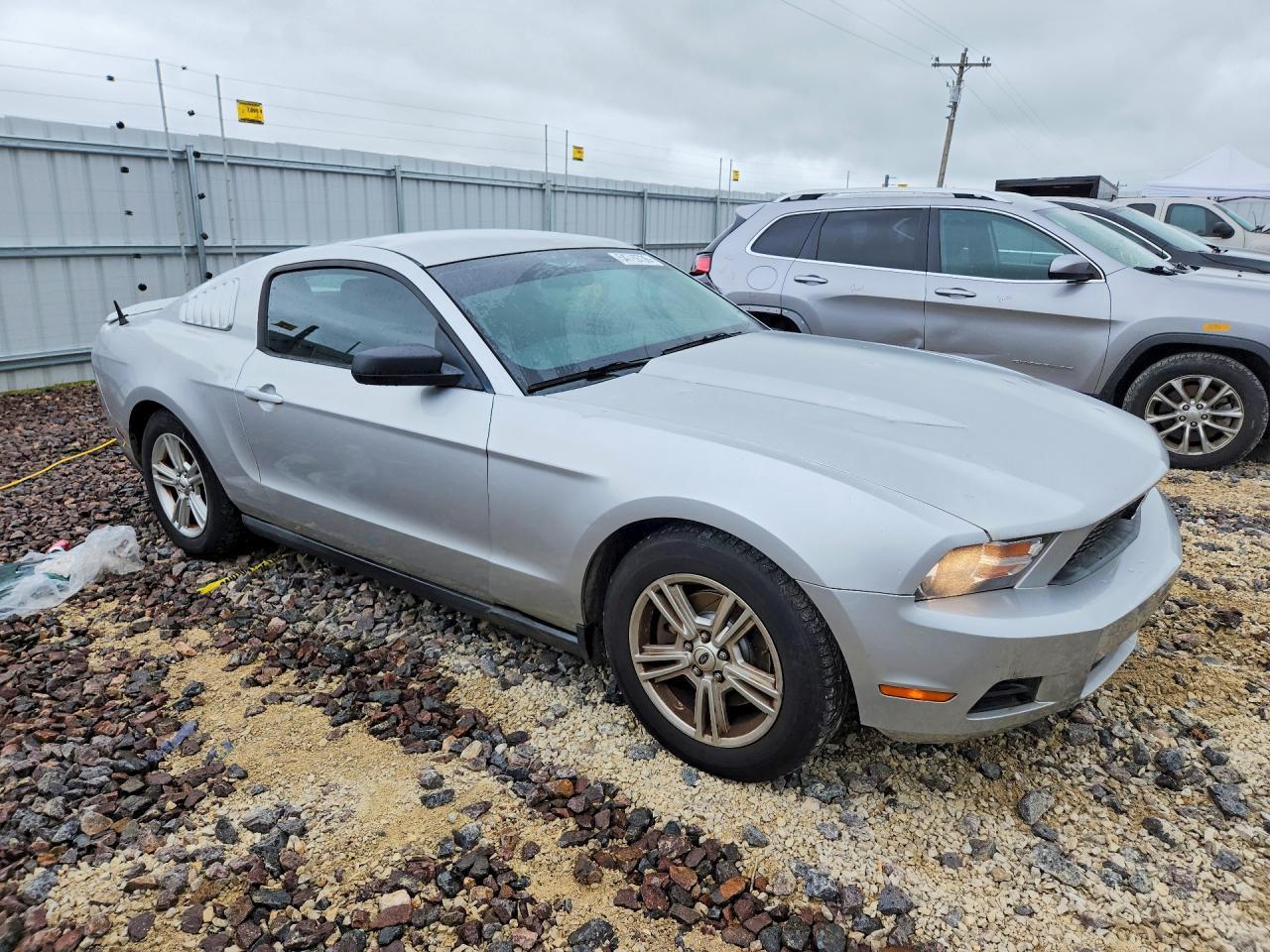 2012 Ford Mustang - Image 4