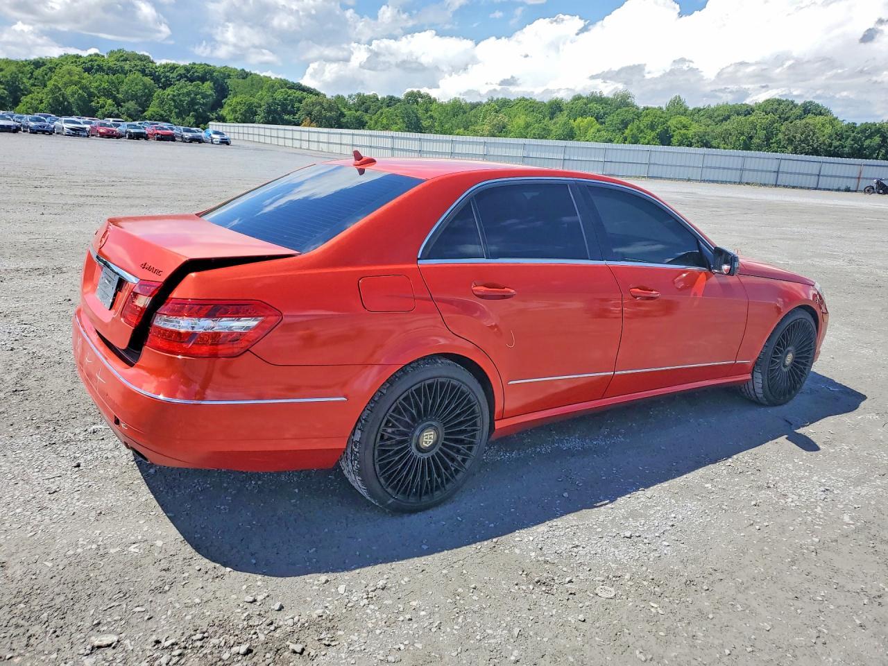 2011 Mercedes-Benz E 350 4Matic - Фото 3
