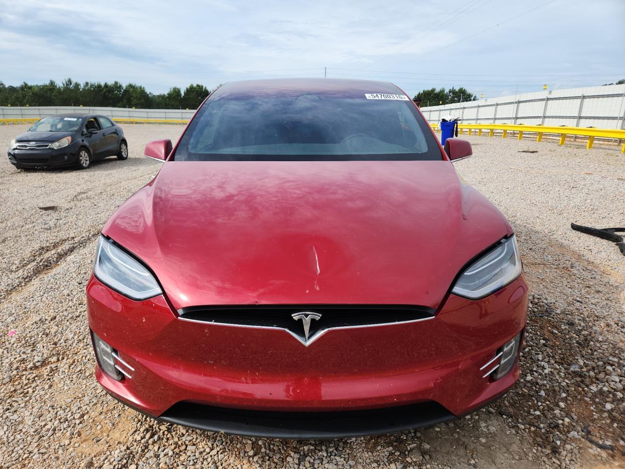2020 Tesla Model X - Фото 5