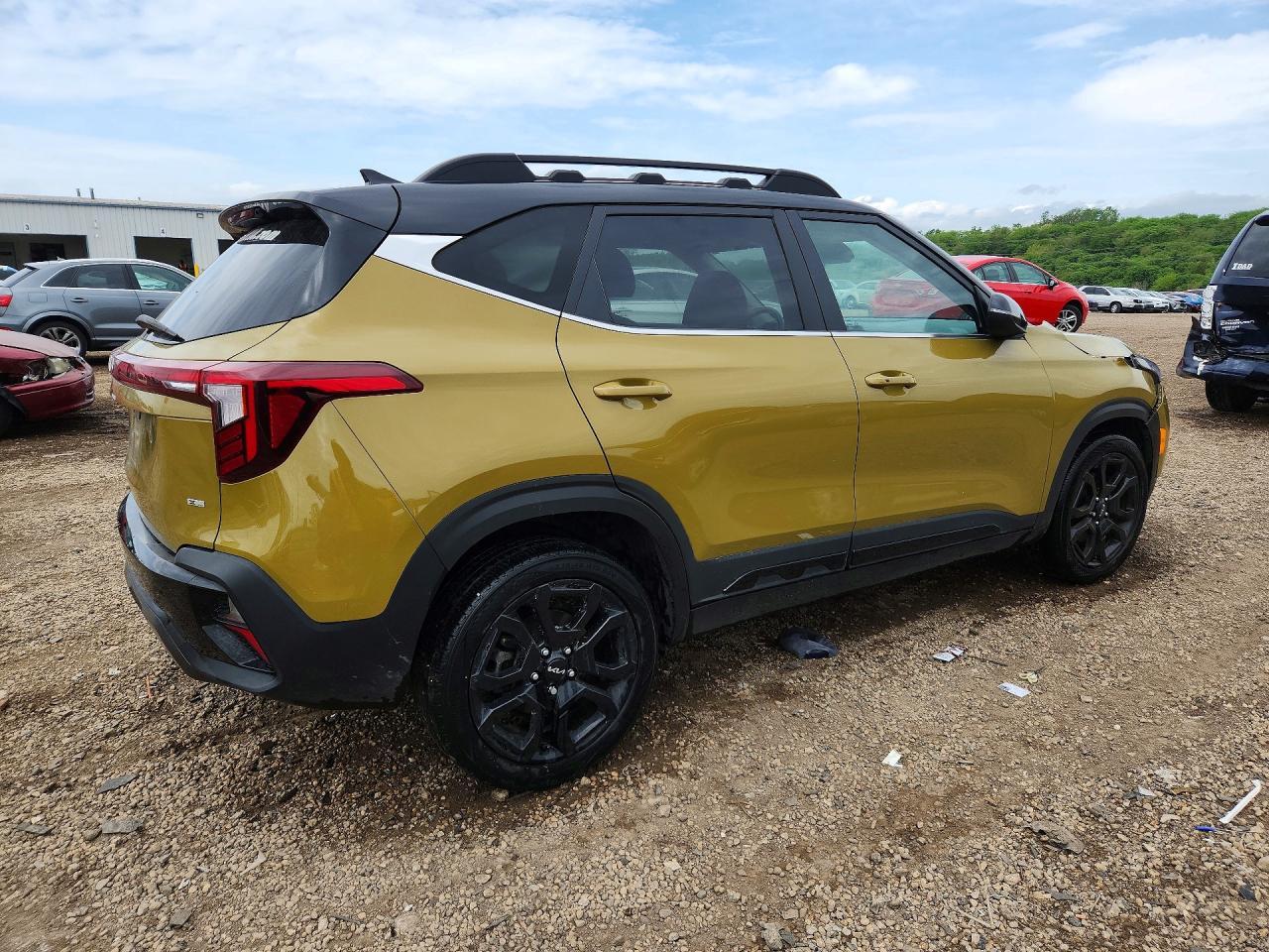 2024 Kia Seltos X Line - Image 3