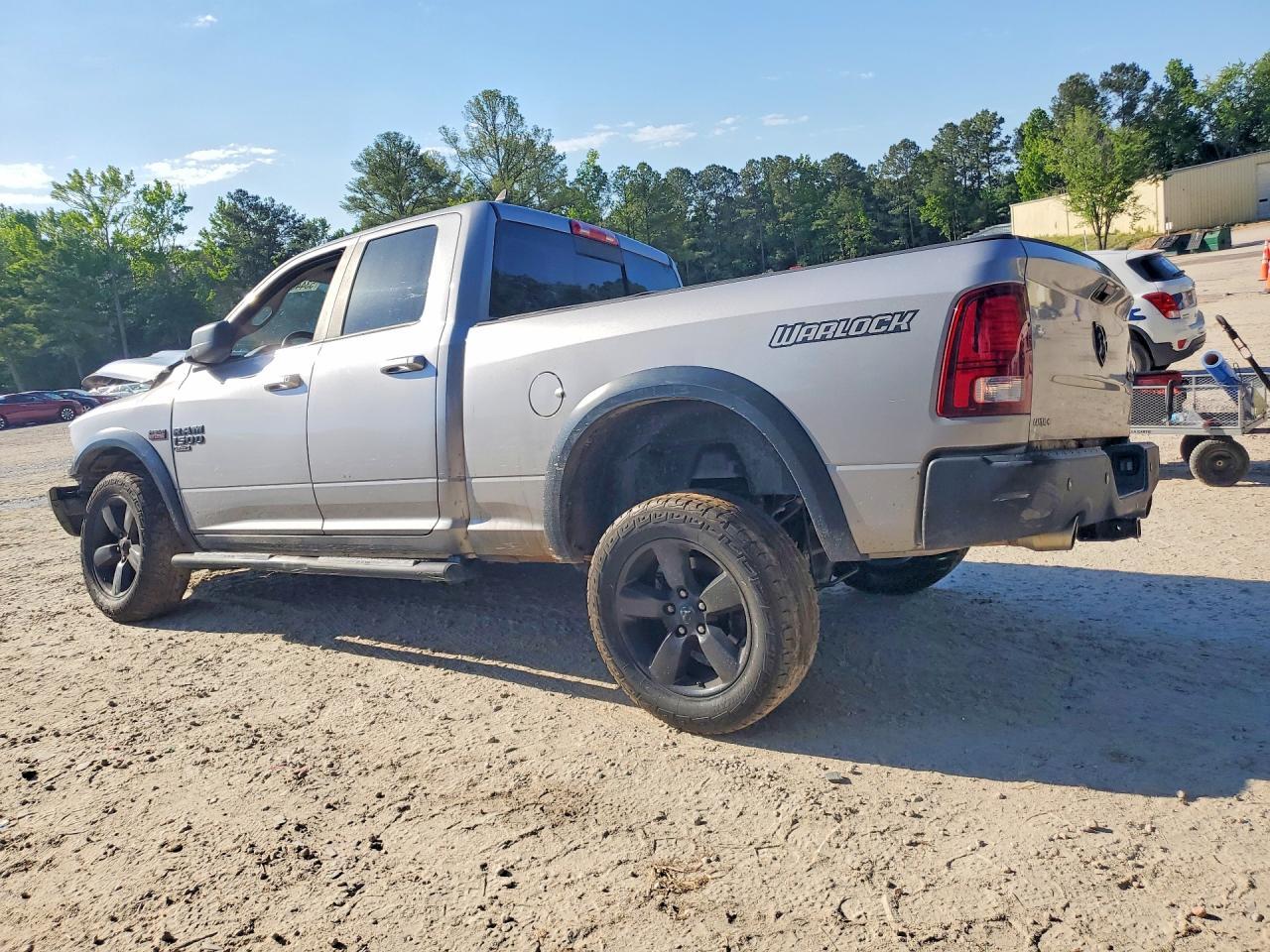 2019 Ram 1500 Classic Slt - Фото 2