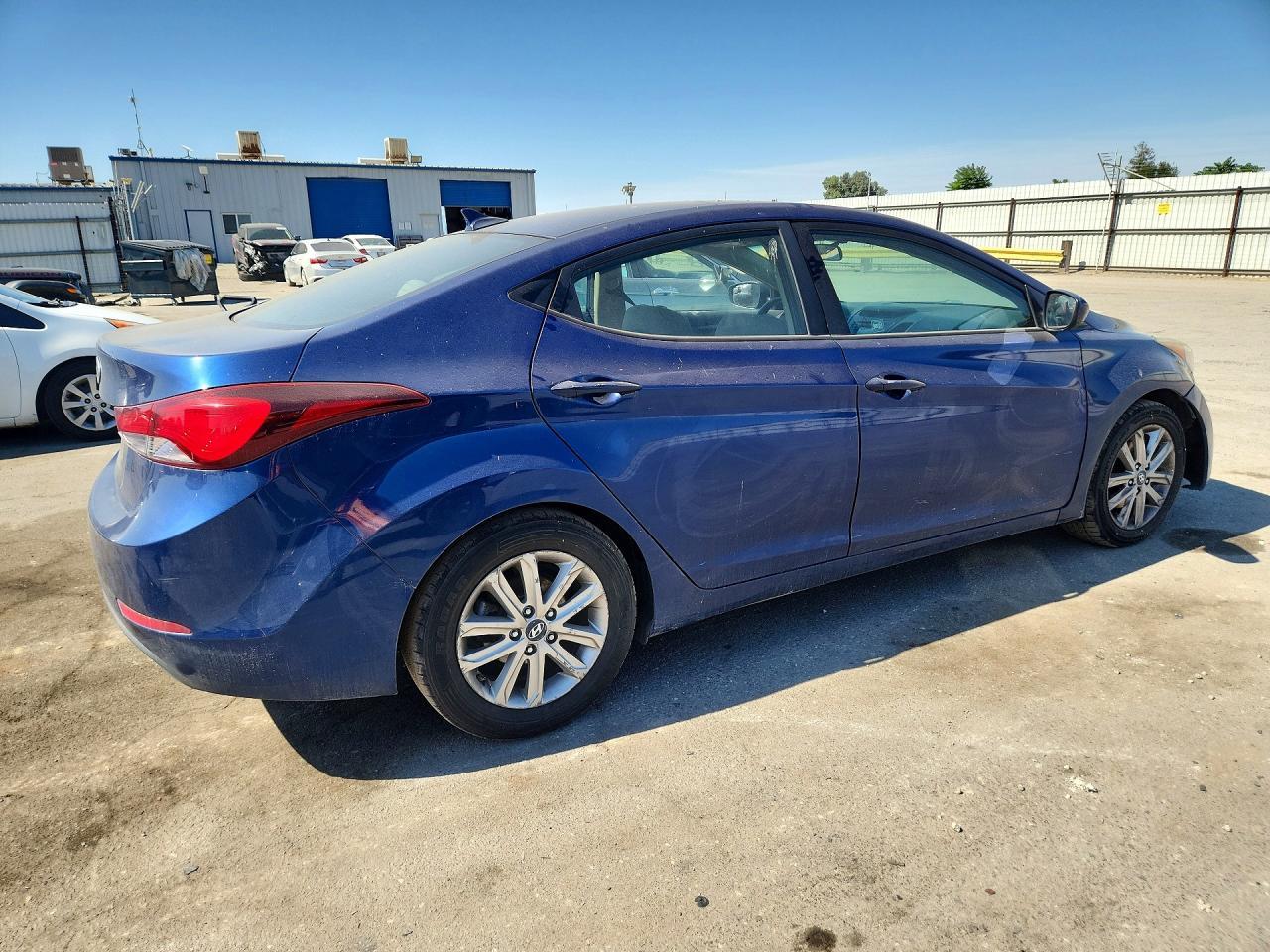 2015 Hyundai Elantra Se - Фото 3