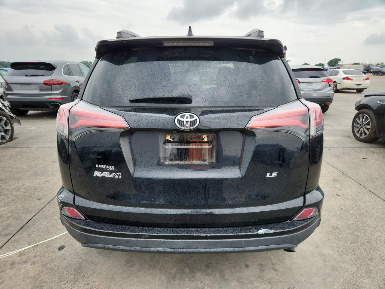 2018 Toyota Rav4 Le - Image 6