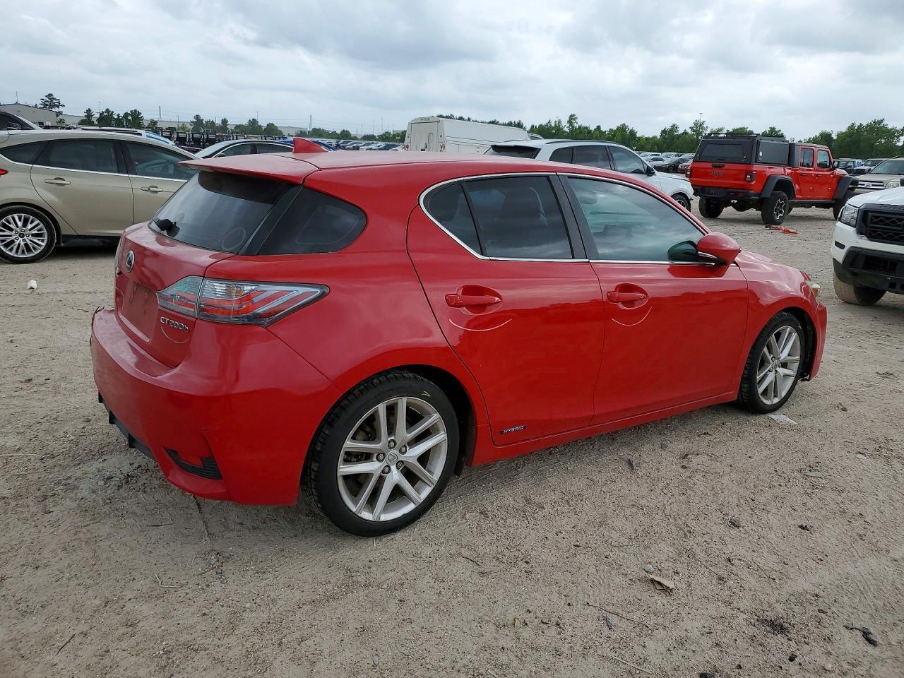 2014 Lexus Ct 200 - Image 3