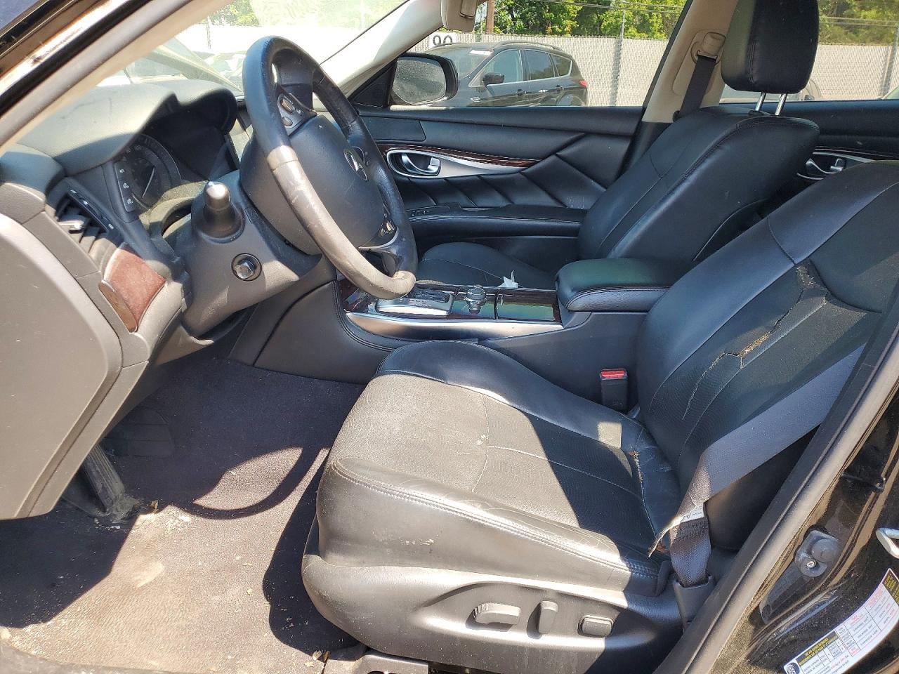 2015 Infiniti Q70L 3.7 - Image 7