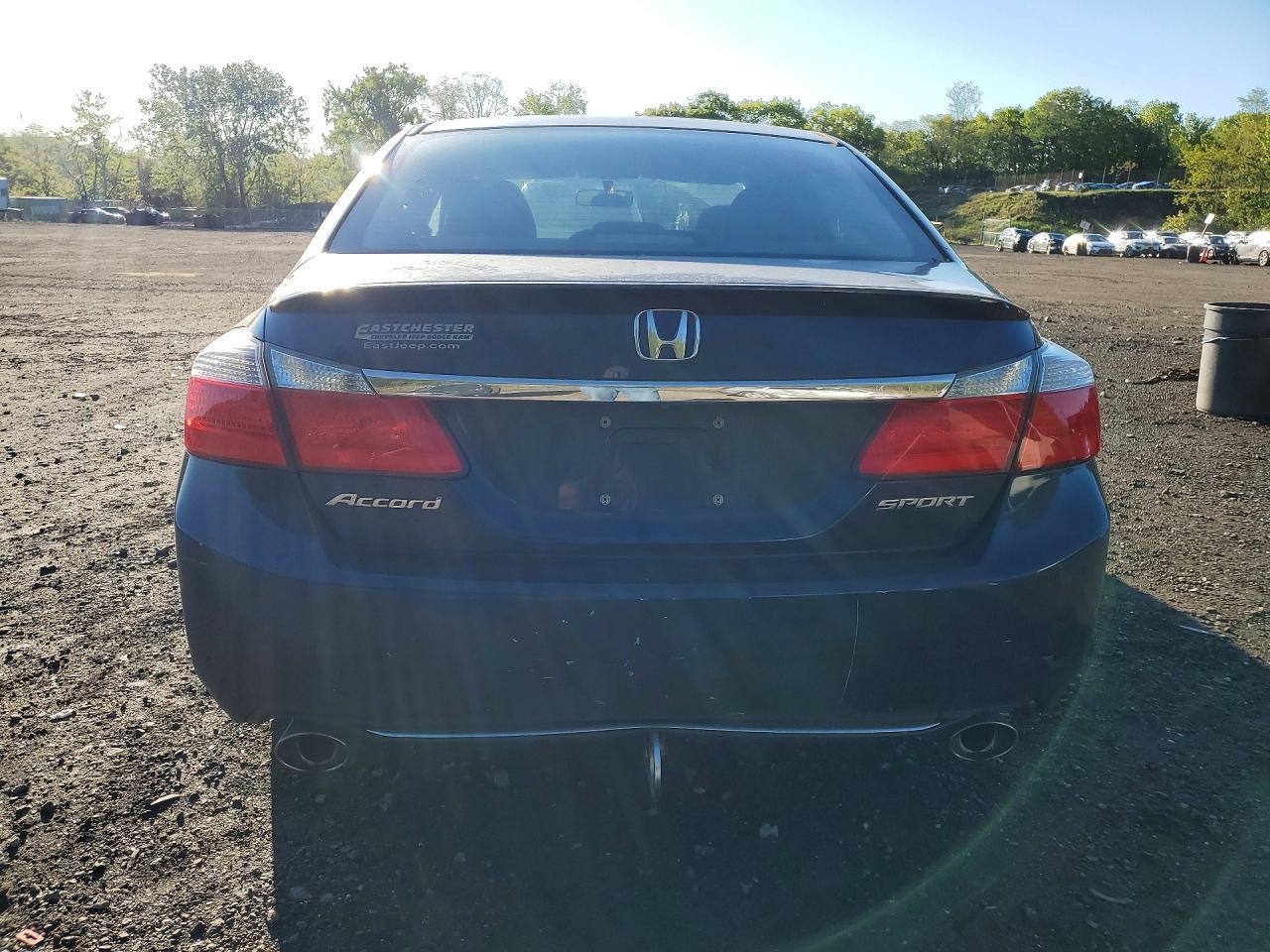 2014 Honda Accord Sport - Image 6
