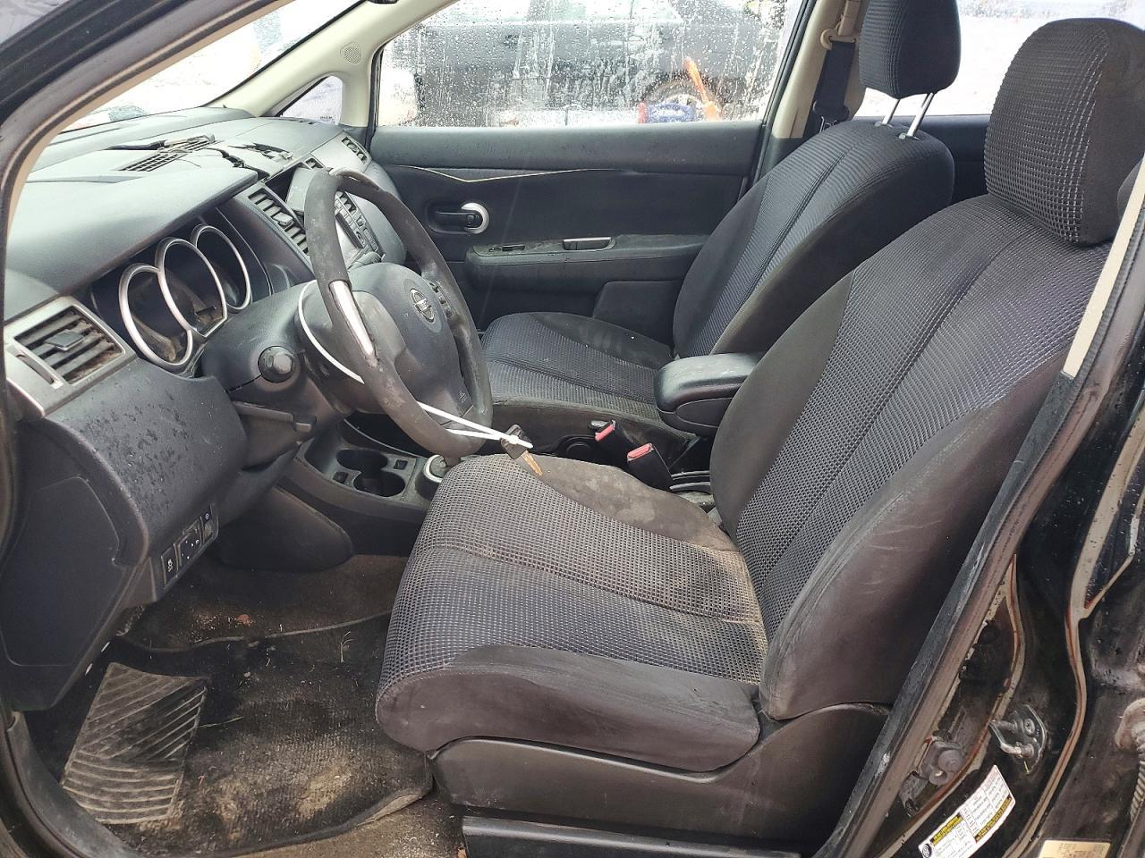 2010 Nissan Versa 1.8 S - Фото 7