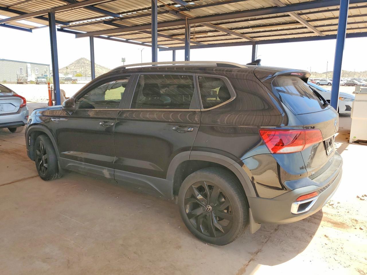 2023 Volkswagen Taos Se - Фото 2