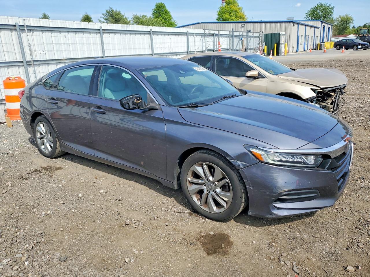 2018 Honda Accord Lx - Image 4