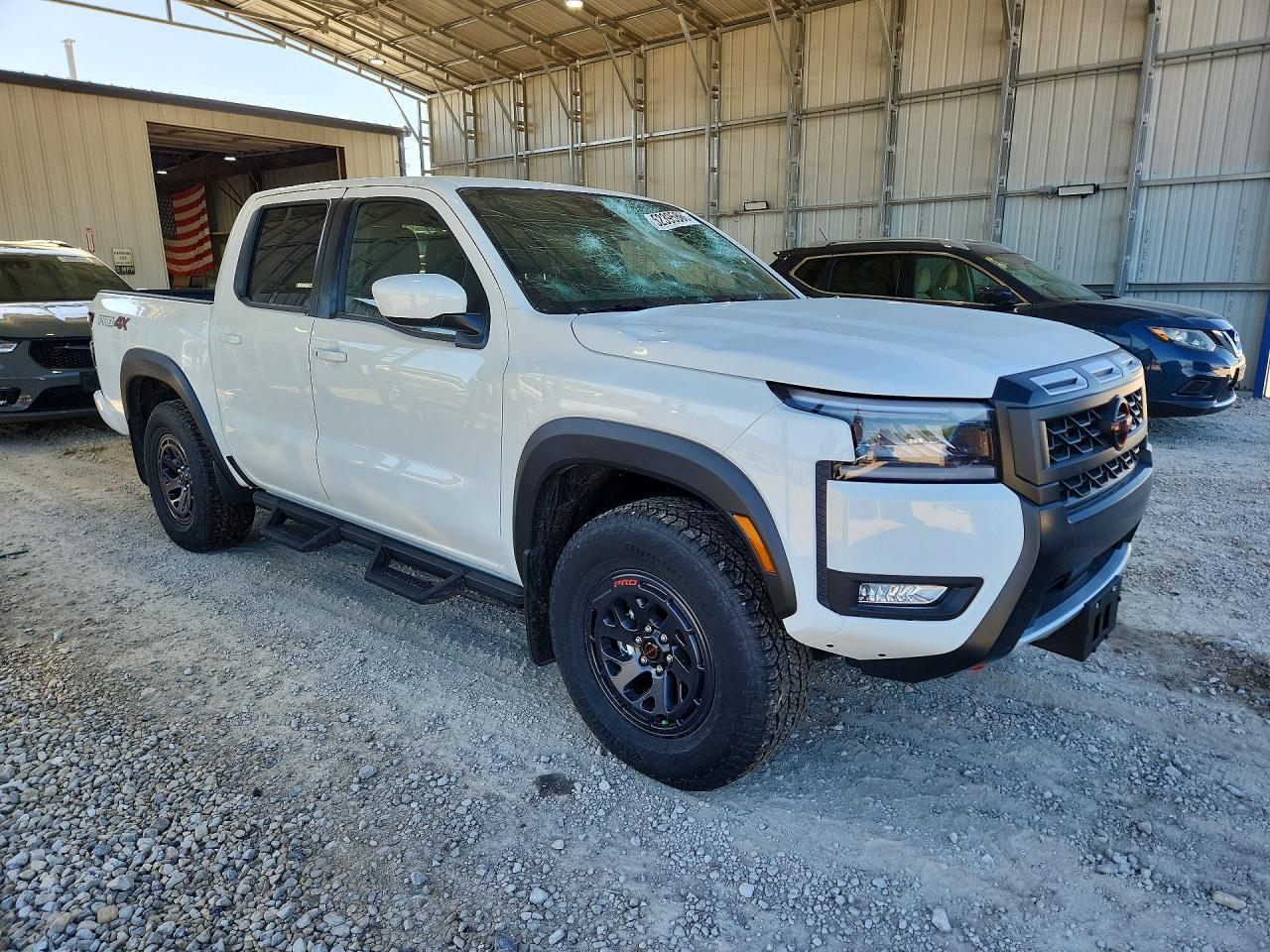 2026 Nissan Frontier S - Фото 4