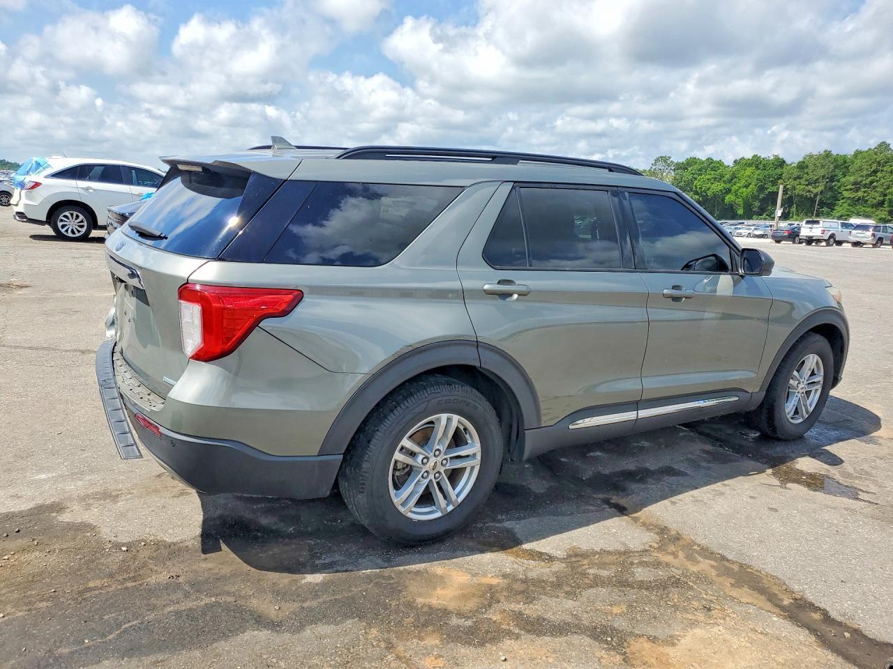 2020 Ford Explorer Xlt - Image 3