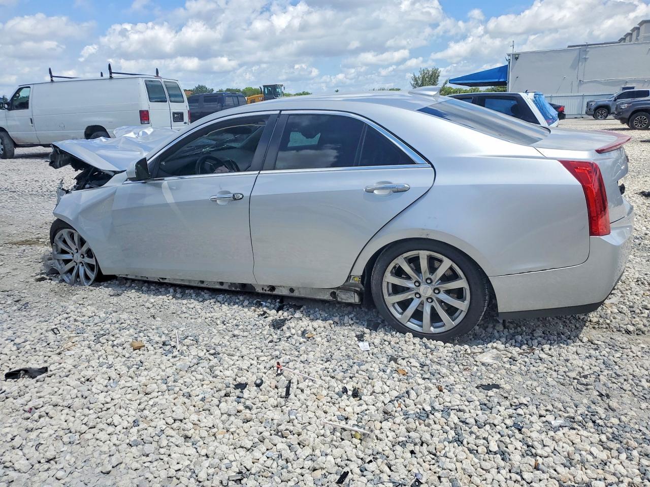 2018 Cadillac Ats - Фото 2