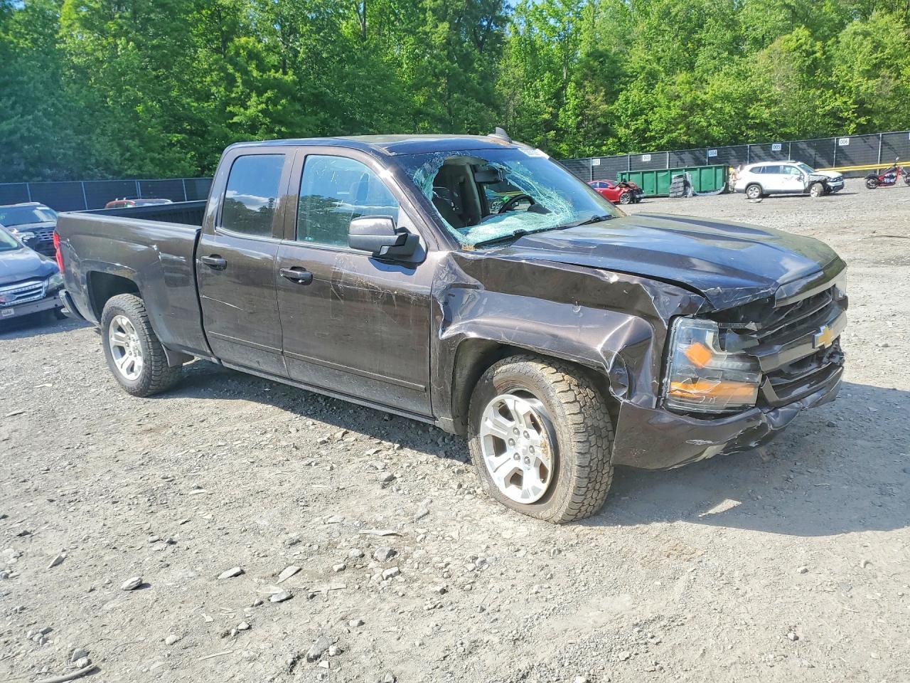 2018 Chevrolet 1500 Z71 - Image 4