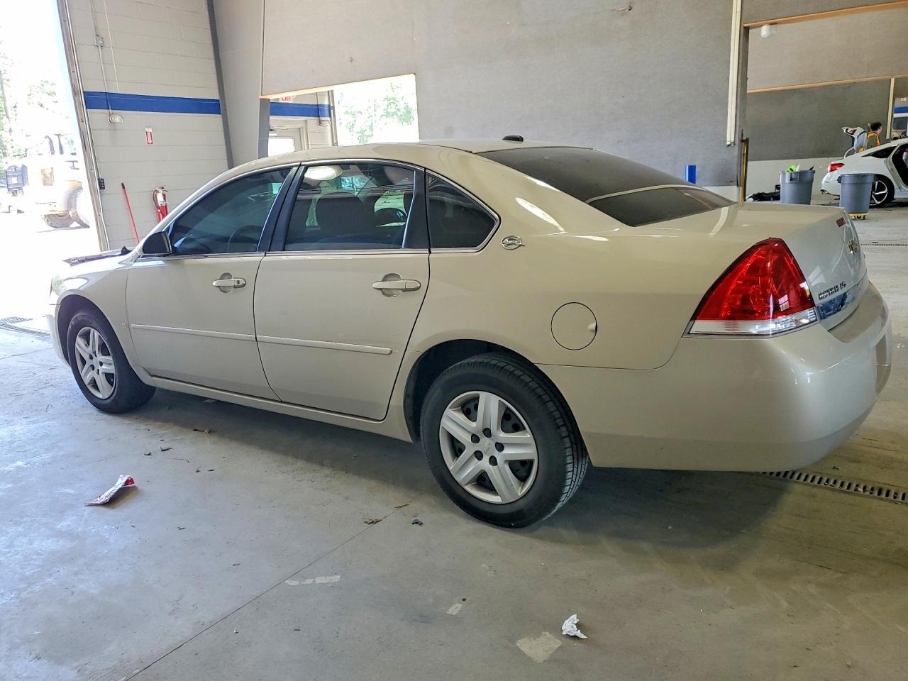 2008 Chevrolet Impala Ls - Фото 2