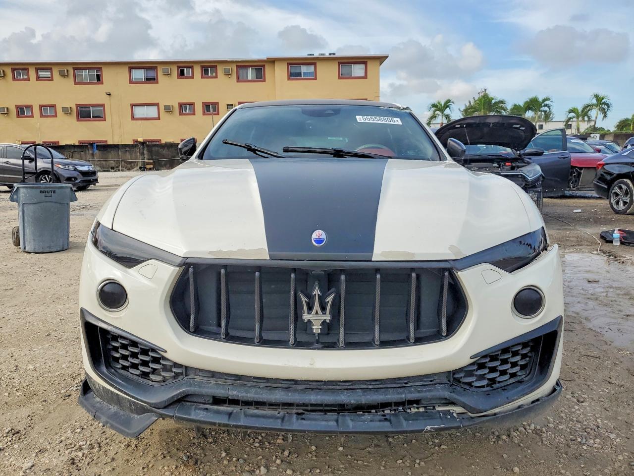 2017 Maserati Levante - Фото 5