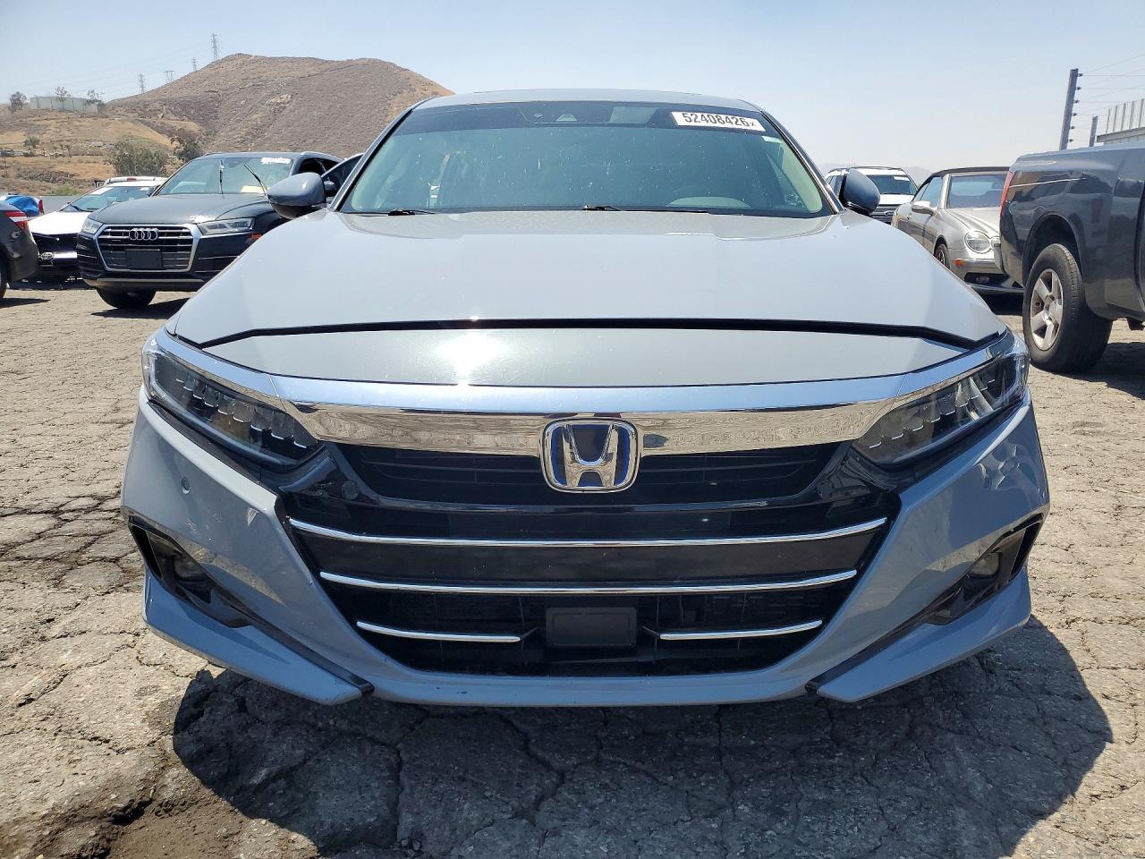 2022 Honda Accord Touring Hybrid - Image 5