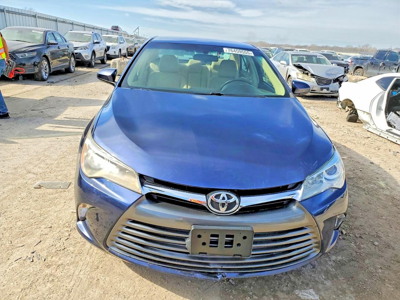 2017 Toyota Camry - Фото 5