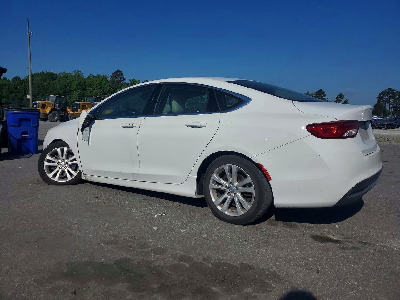2016 Chrysler 200 Limited - Image 2