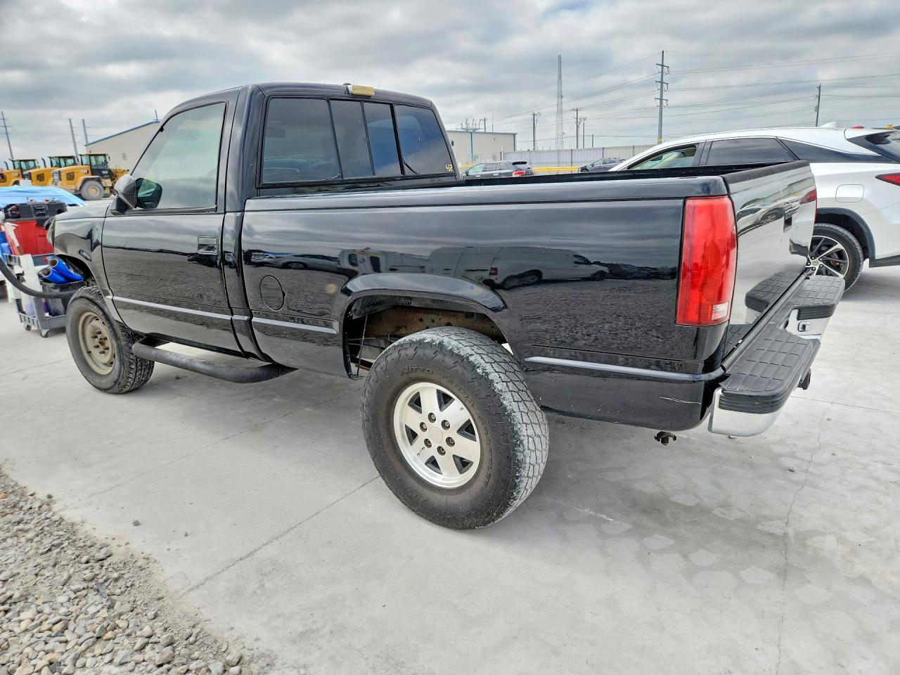 1989 Chevrolet Gmt-400 K1500 - Фото 2