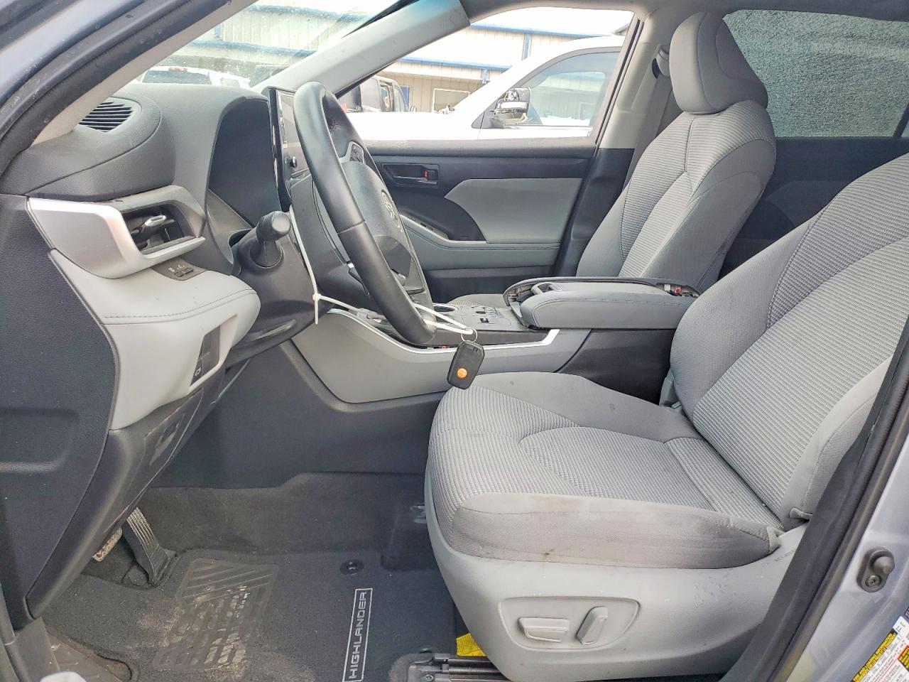 2023 Toyota Highlander Hybrid Le - Фото 7