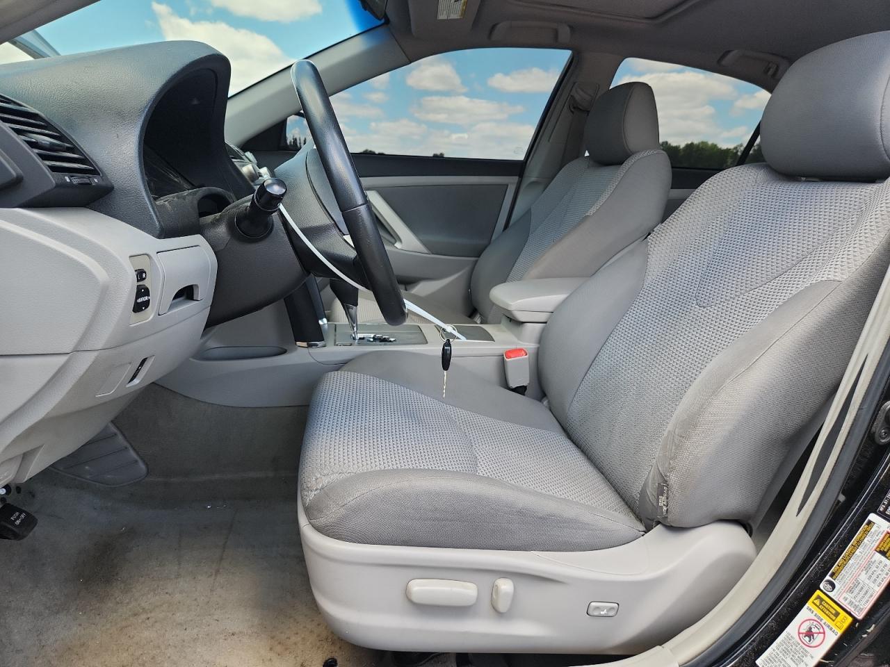2010 Toyota Camry Se - Фото 7