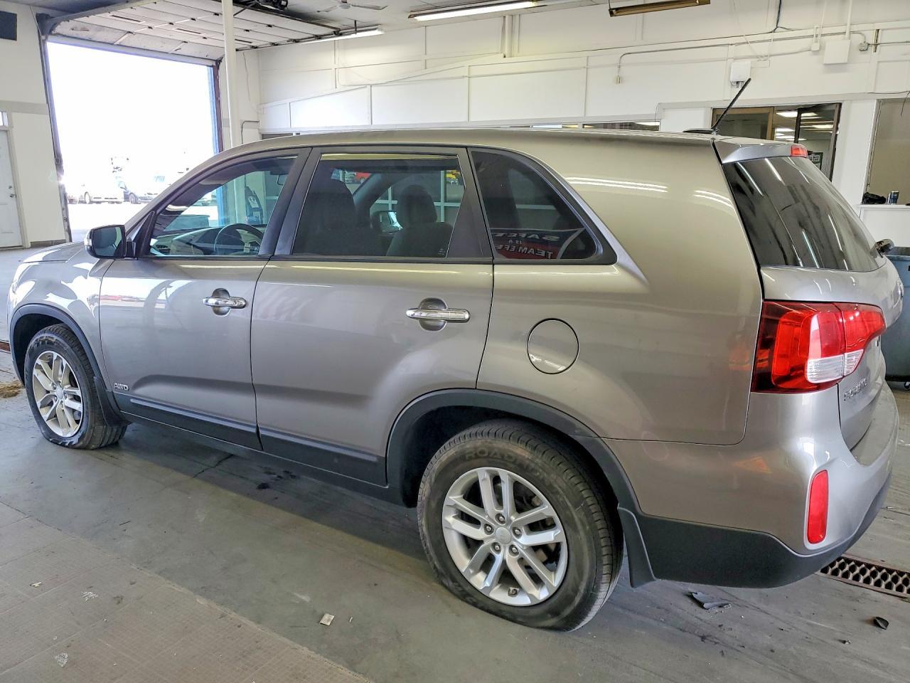 2014 Kia Sorento Lx - Фото 2