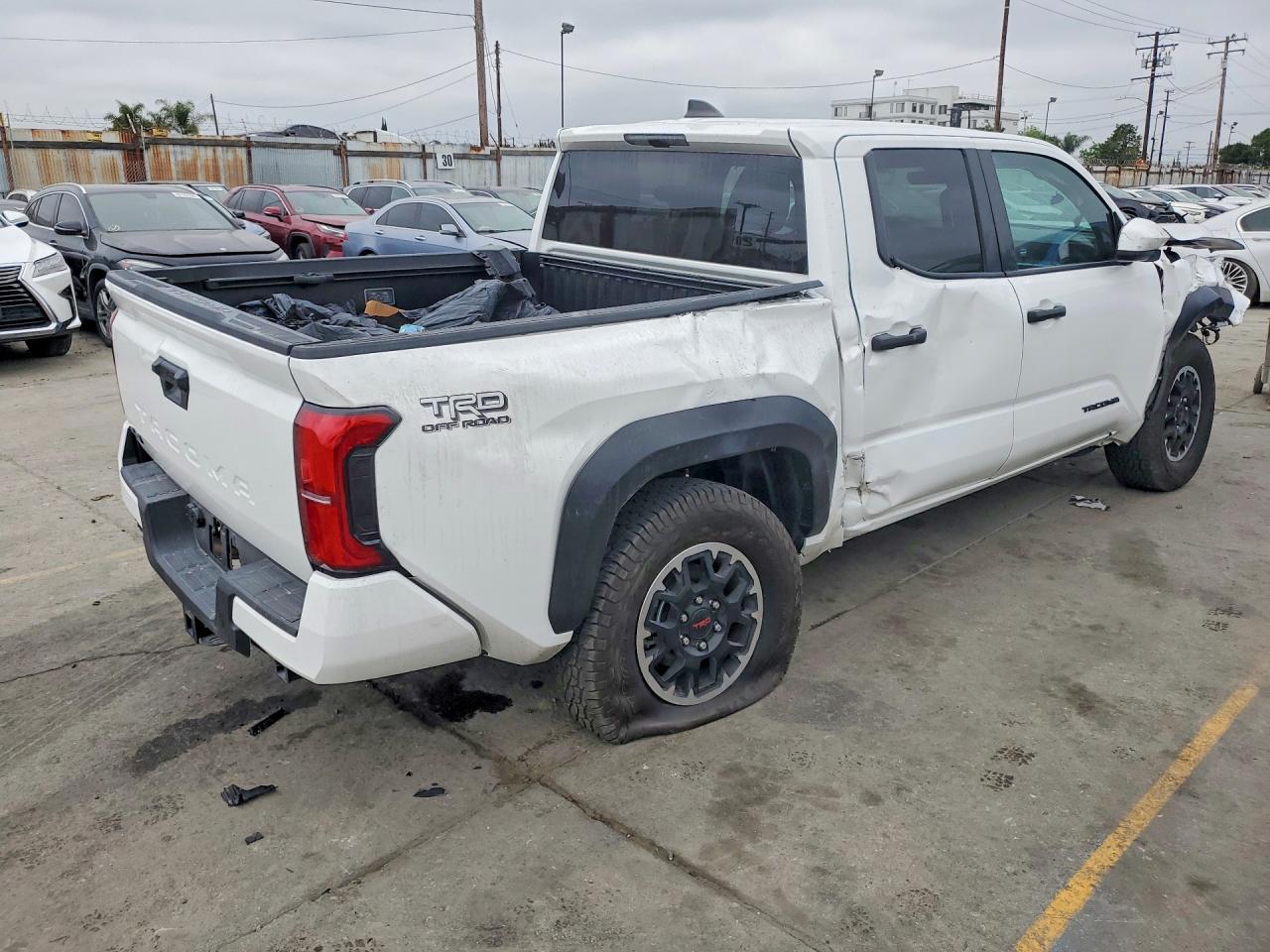 2025 Toyota Tacoma Trd Off-Road - Фото 3