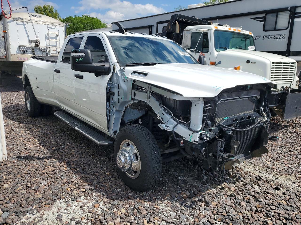 2023 Ram 3500 Tradesman - Фото 4