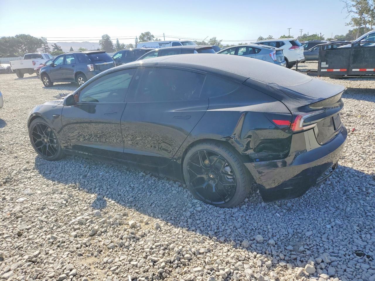 2025 Tesla Model 3 - Image 2