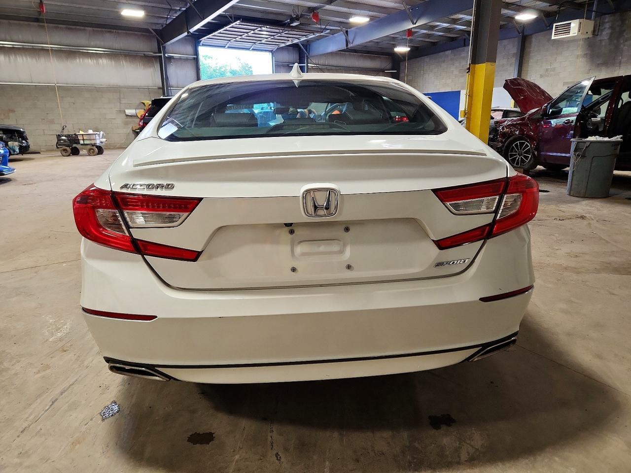 2018 Honda Accord Sport - Фото 6