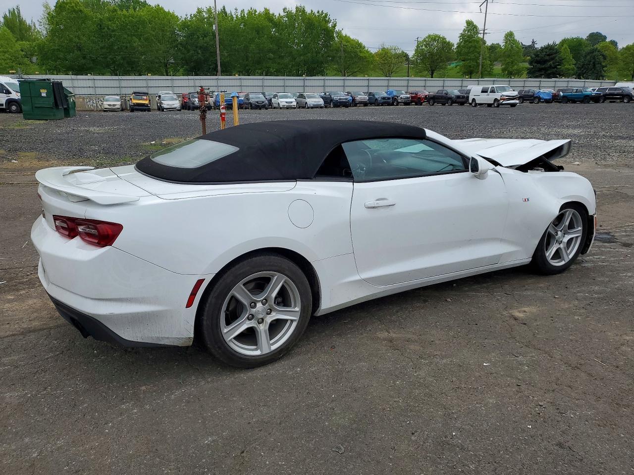 2020 Chevrolet Camaro Ls - Image 3