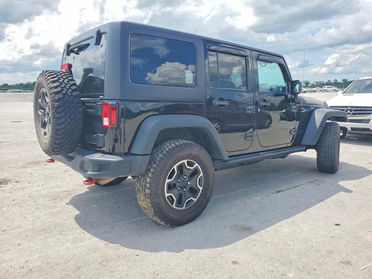 2015 Jeep Wrangler - Image 3