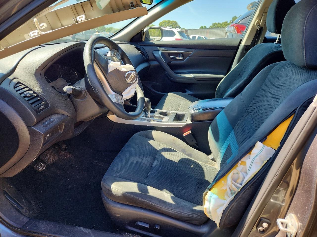 2015 Nissan Altima 2.5 S - Фото 7