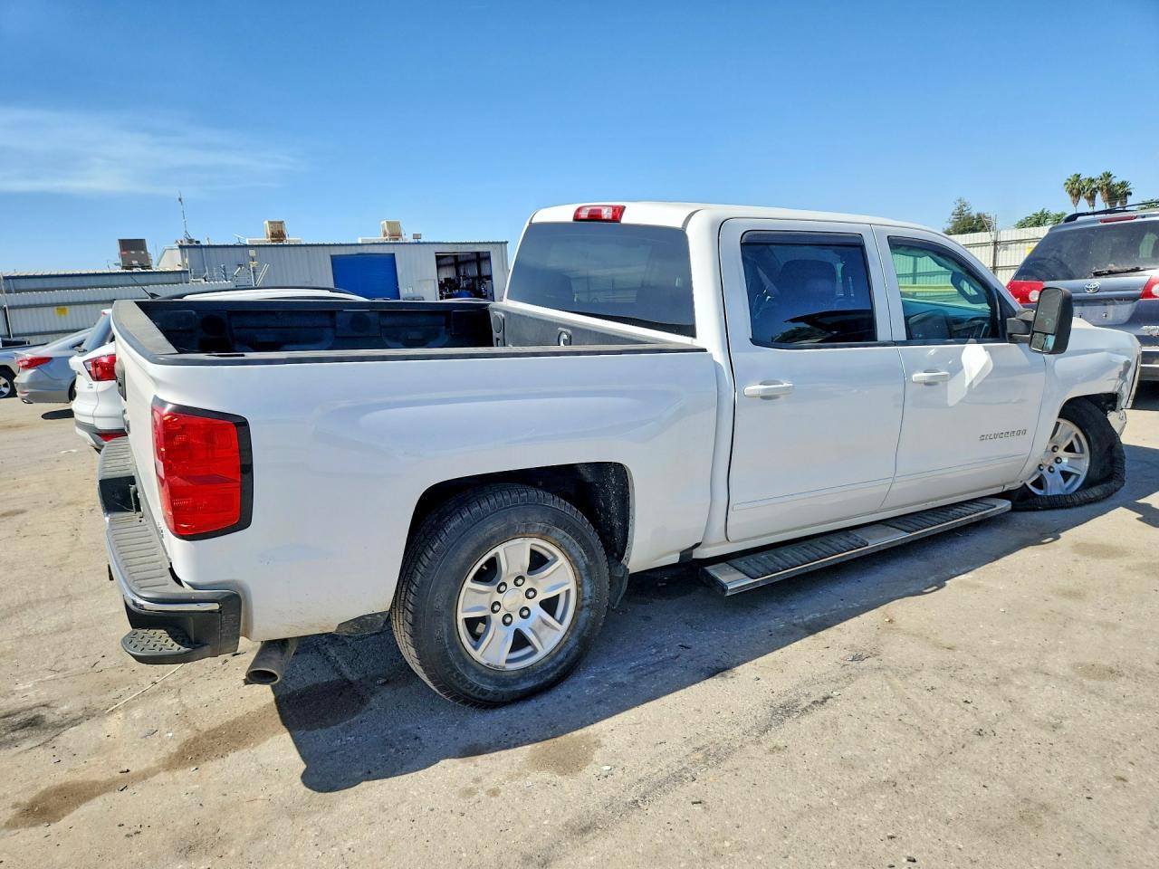 2017 Chevrolet Silverado C1500 Lt - Фото 3